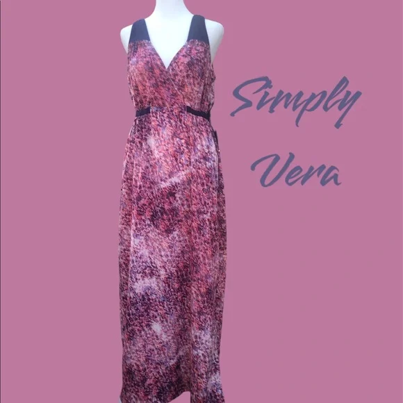 New with tags SIMPLY VERA dress - Picture 1 of 15